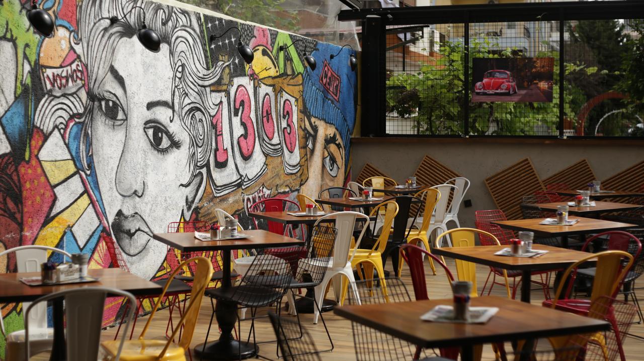 Voswos Garage Coffee Hotel Antalya Dış mekan fotoğraf