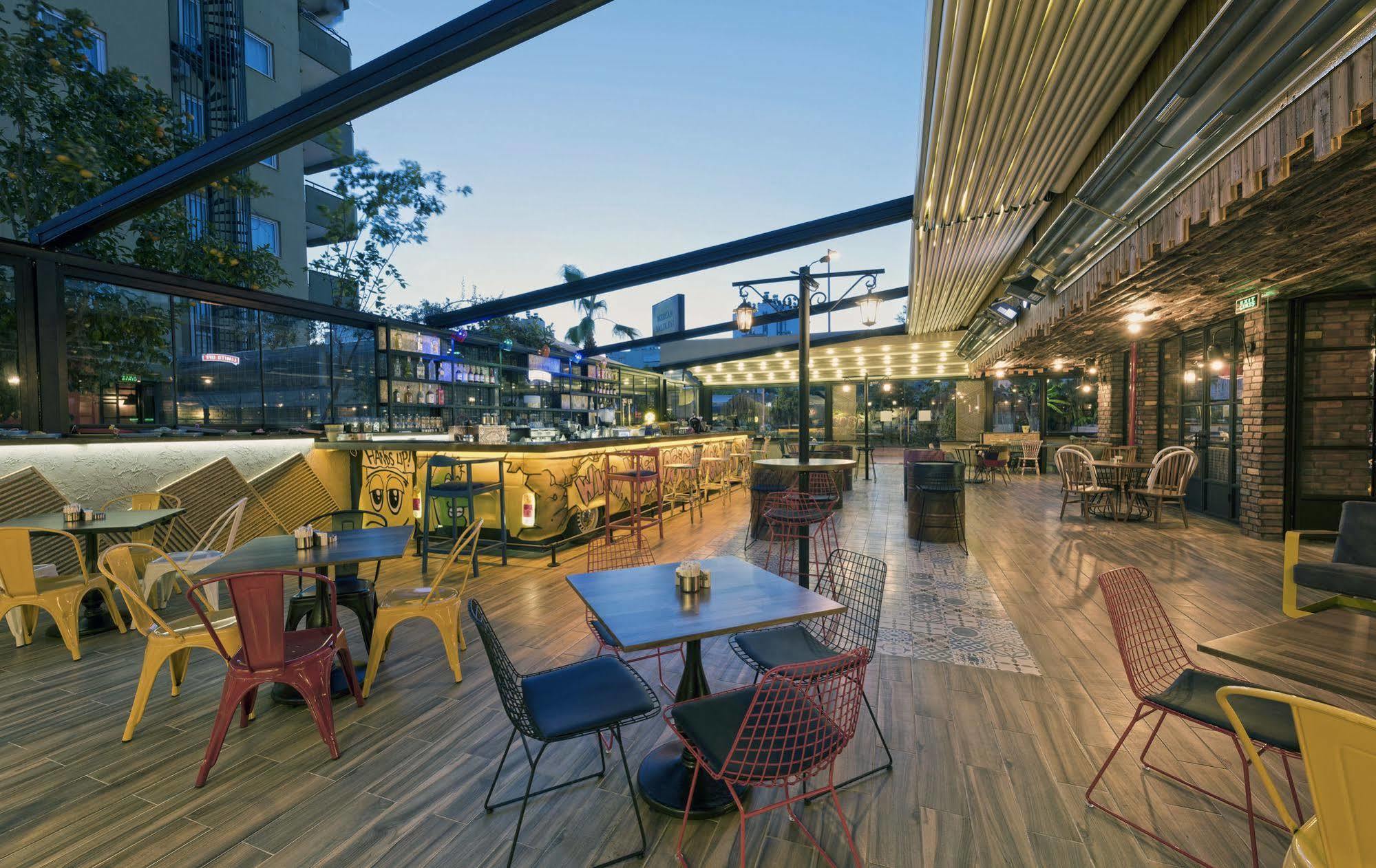 Voswos Garage Coffee Hotel Antalya Dış mekan fotoğraf