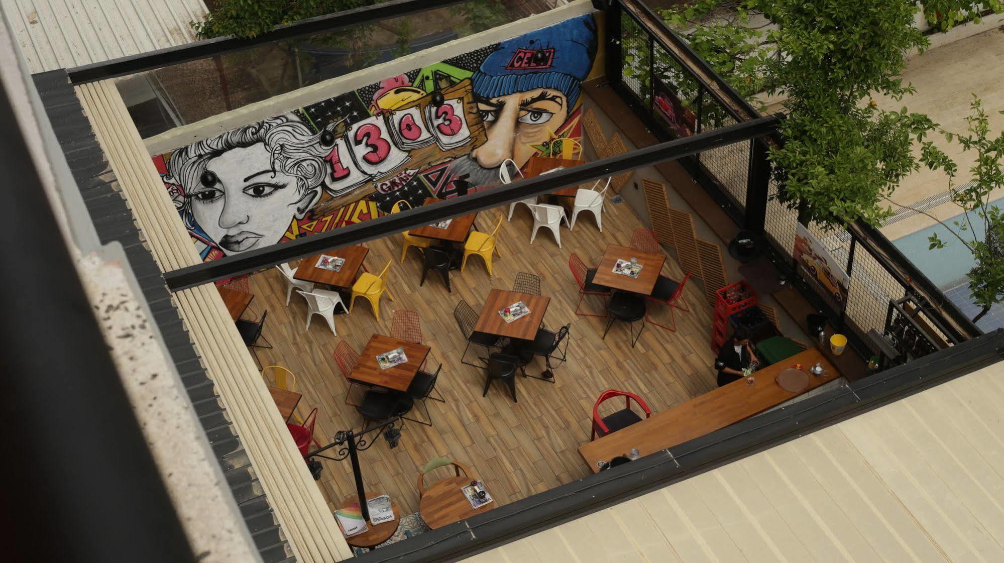 Voswos Garage Coffee Hotel Antalya Dış mekan fotoğraf